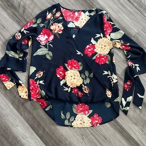 Women 3/4 sleeve blouse small